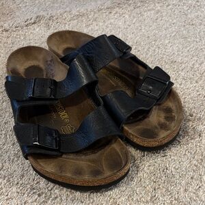 Birkenstock Arizona black leather Sandals W11 M9